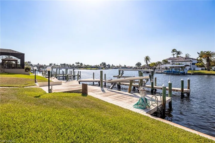 4406 Se 19th Ave, Cape Coral, Florida 33904