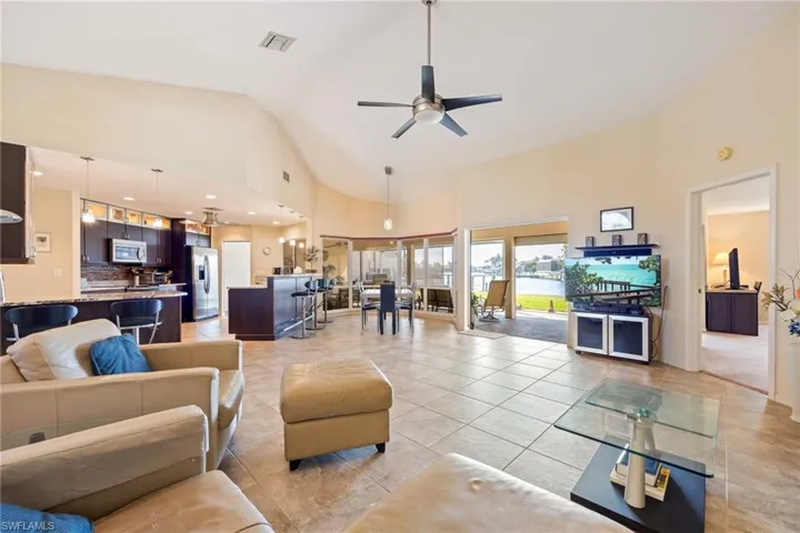 4406 Se 19th Ave, Cape Coral, Florida 33904