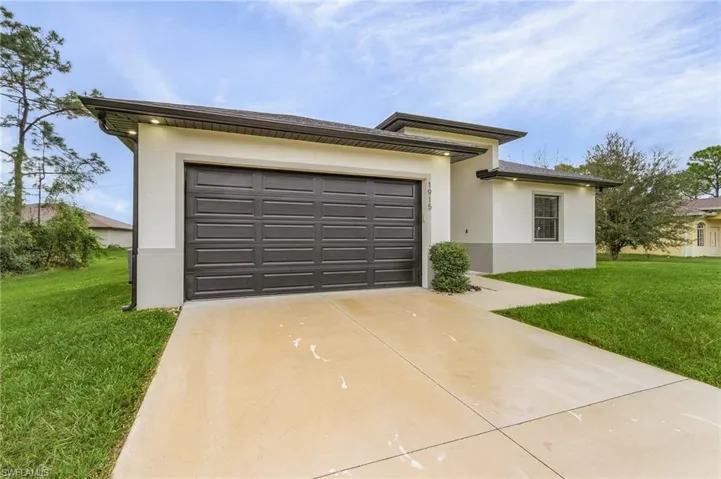 1915 Sunniland Blvd, Lehigh Acres Fl 33971