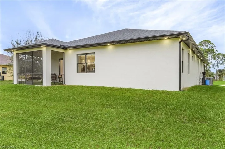 1915 Sunniland Blvd, Lehigh Acres Fl 33971
