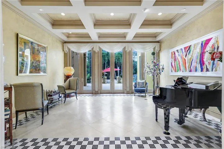 Living Room with gracious access to the lanai