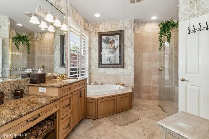 1524 Columbian Dr, Punta Gorda, Florida 33950