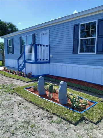 814  Big Branch NW LN, Moore Haven, FL 33471