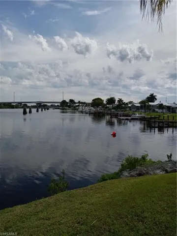 814 Big Branch Ln Nw, Moore Haven, Florida 33471