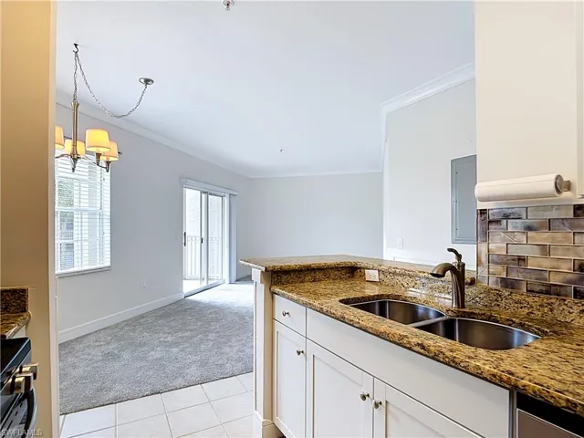 15625 Ocean Walk Cir 206, Fort Myers, Florida 33908