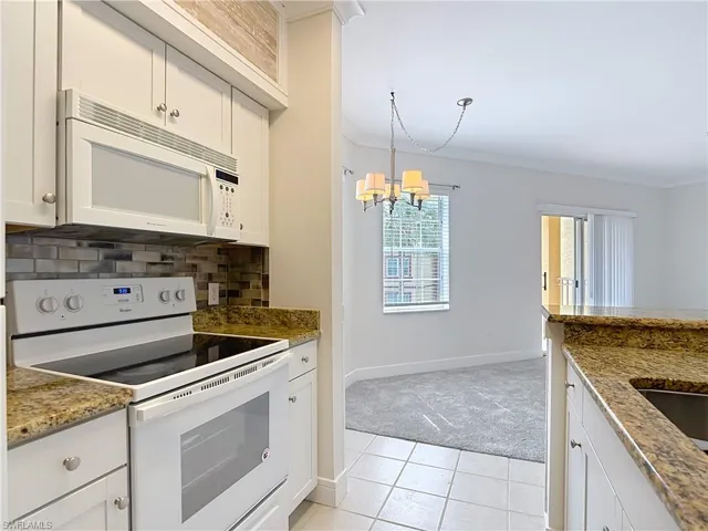 15625  Ocean Walk  CIR, Fort Myers, FL 33908