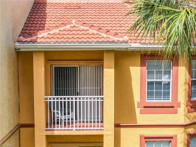 15625  Ocean Walk  CIR, Fort Myers, FL 33908