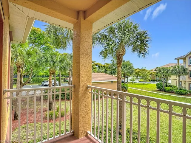15625  Ocean Walk  CIR, Fort Myers, FL 33908