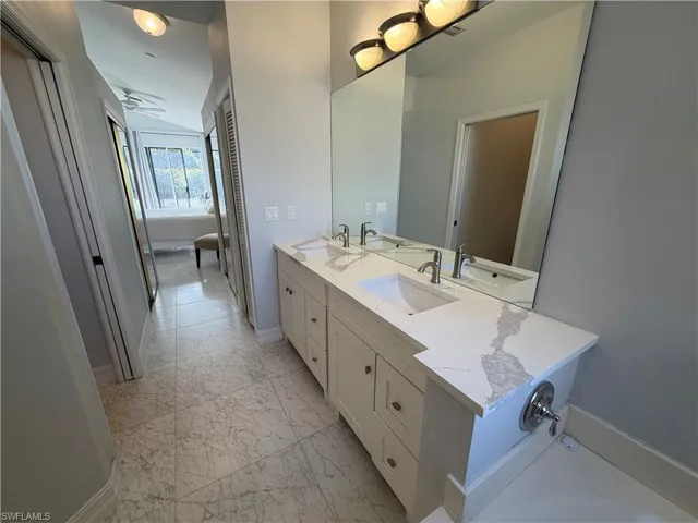 5950  Almaden  DR, Naples, FL 34119