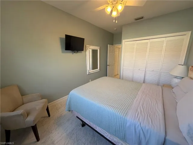 5950  Almaden  DR, Naples, FL 34119