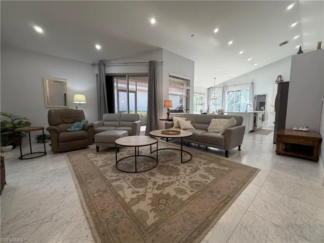 5950  Almaden  DR, Naples, FL 34119