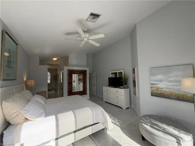 5950  Almaden  DR, Naples, FL 34119