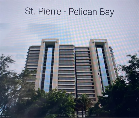 View of apartment building / complex