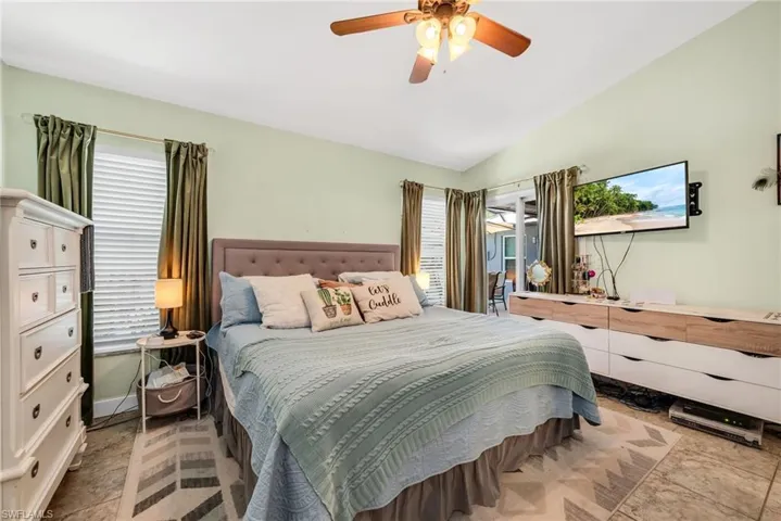 3525 35th Ave Ne, Naples, Florida 34120