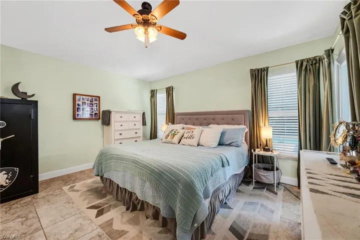 3525 35th Ave Ne, Naples, Florida 34120