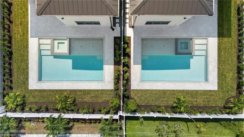 PRIVATE POOL AND SPA