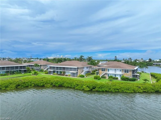 330 Kon Tiki Dr C7, Naples, Florida 34113