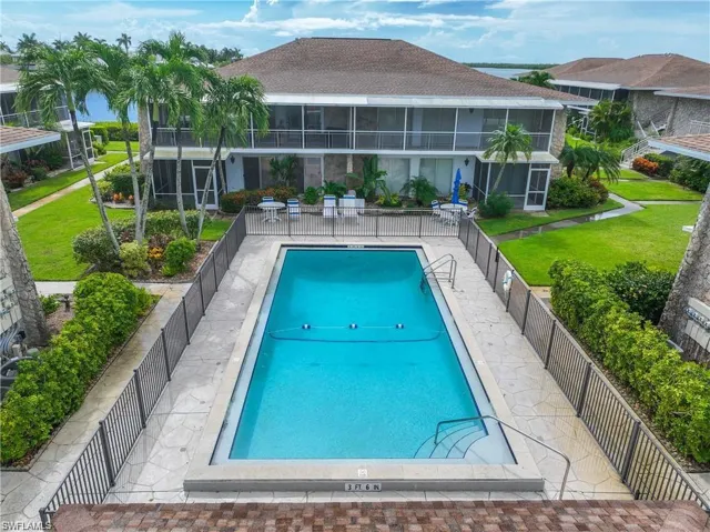 330 Kon Tiki Dr C7, Naples, Florida 34113