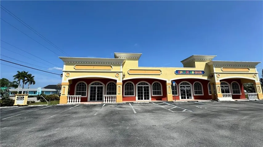 131  Del Prado S BLVD, Cape Coral, FL 33990