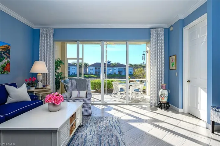 3059  Horizon  LN, Naples, FL 34109