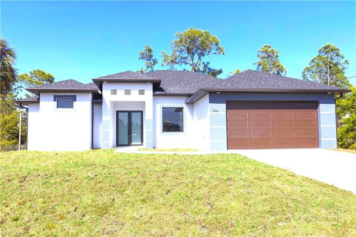 3502  14th W ST, Lehigh Acres, FL 33971