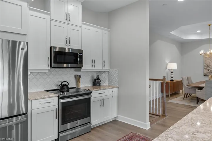 9645  MONTELANICO  LOOP, Naples, FL 34119