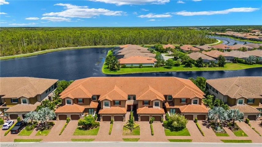 9645  MONTELANICO  LOOP, Naples, FL 34119