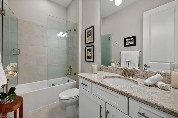 9645  MONTELANICO  LOOP, Naples, FL 34119