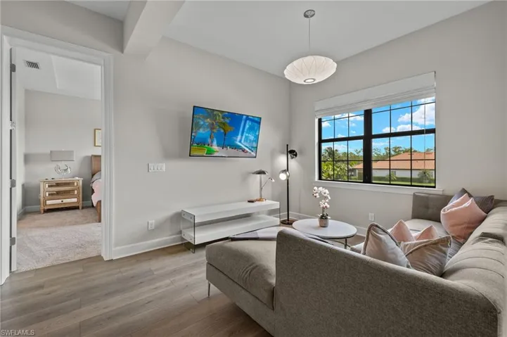 9645  MONTELANICO  LOOP, Naples, FL 34119