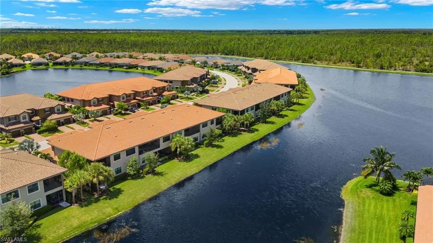 9645  MONTELANICO  LOOP, Naples, FL 34119
