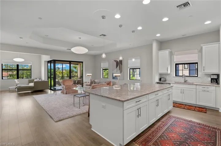 9645  MONTELANICO  LOOP, Naples, FL 34119