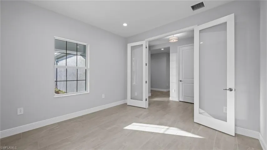 3045  Heritage Pines  DR, Fort Myers, FL 33905