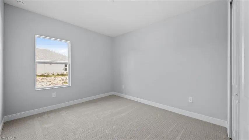 3045  Heritage Pines  DR, Fort Myers, FL 33905