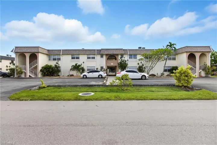 4931  Vincennes  CT, Cape Coral, FL 33904