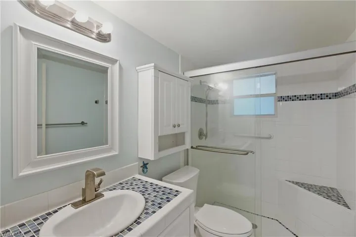 4931  Vincennes  CT, Cape Coral, FL 33904