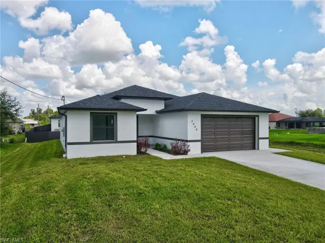 3900 25th St Sw, Lehigh Acres, Florida 33976