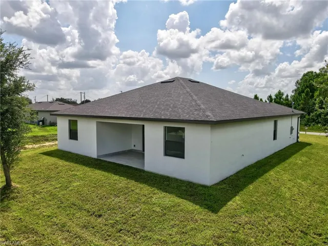3900 25th St Sw, Lehigh Acres, Florida 33976