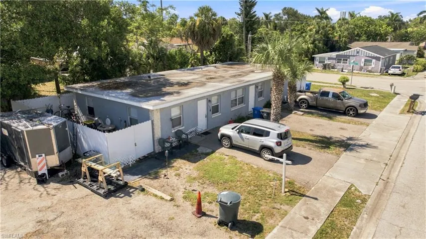2032-2040 Wright St, Fort Myers, Florida 33916