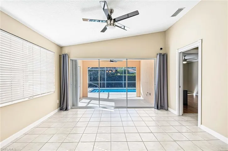 5821 Drummond Way, Naples, Florida 34119