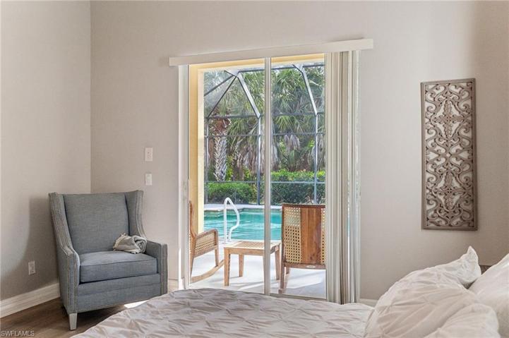 388  Cypress W WAY, Naples, FL 34110