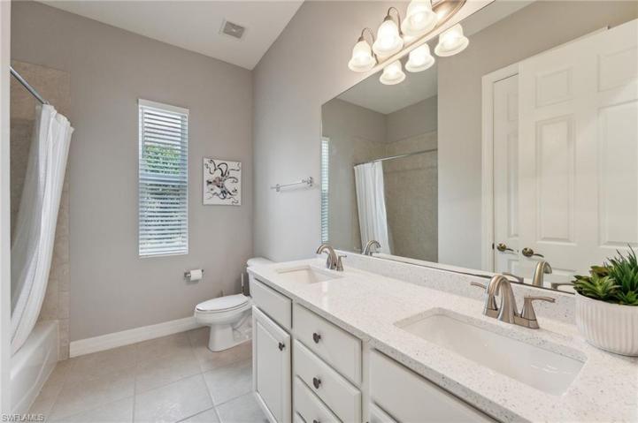 388  Cypress W WAY, Naples, FL 34110