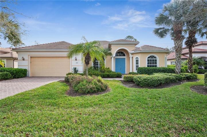 388  Cypress W WAY, Naples, FL 34110