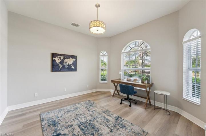 388  Cypress W WAY, Naples, FL 34110