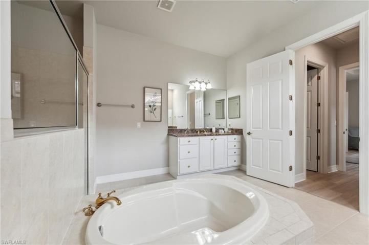 388  Cypress W WAY, Naples, FL 34110