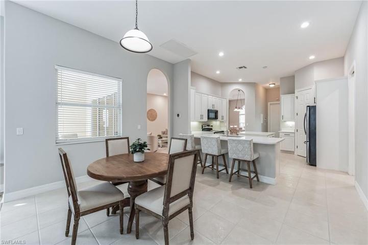 388  Cypress W WAY, Naples, FL 34110