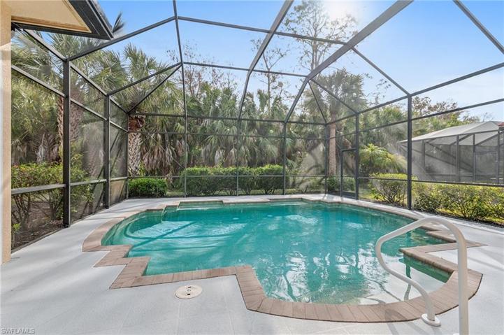 388  Cypress W WAY, Naples, FL 34110