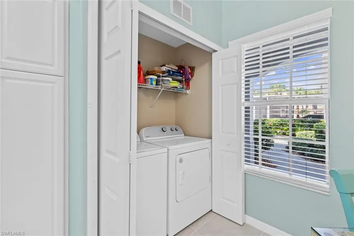9653  Hemingway  LN, Fort Myers, FL 33913