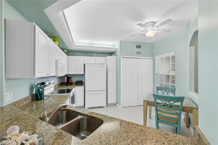 9653  Hemingway  LN, Fort Myers, FL 33913
