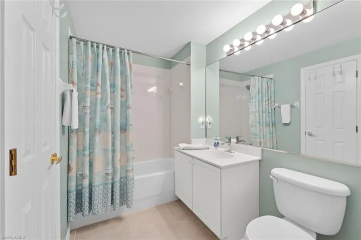 9653  Hemingway  LN, Fort Myers, FL 33913