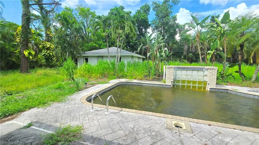 3689 Liberty Sq, Fort Myers, Florida 33908